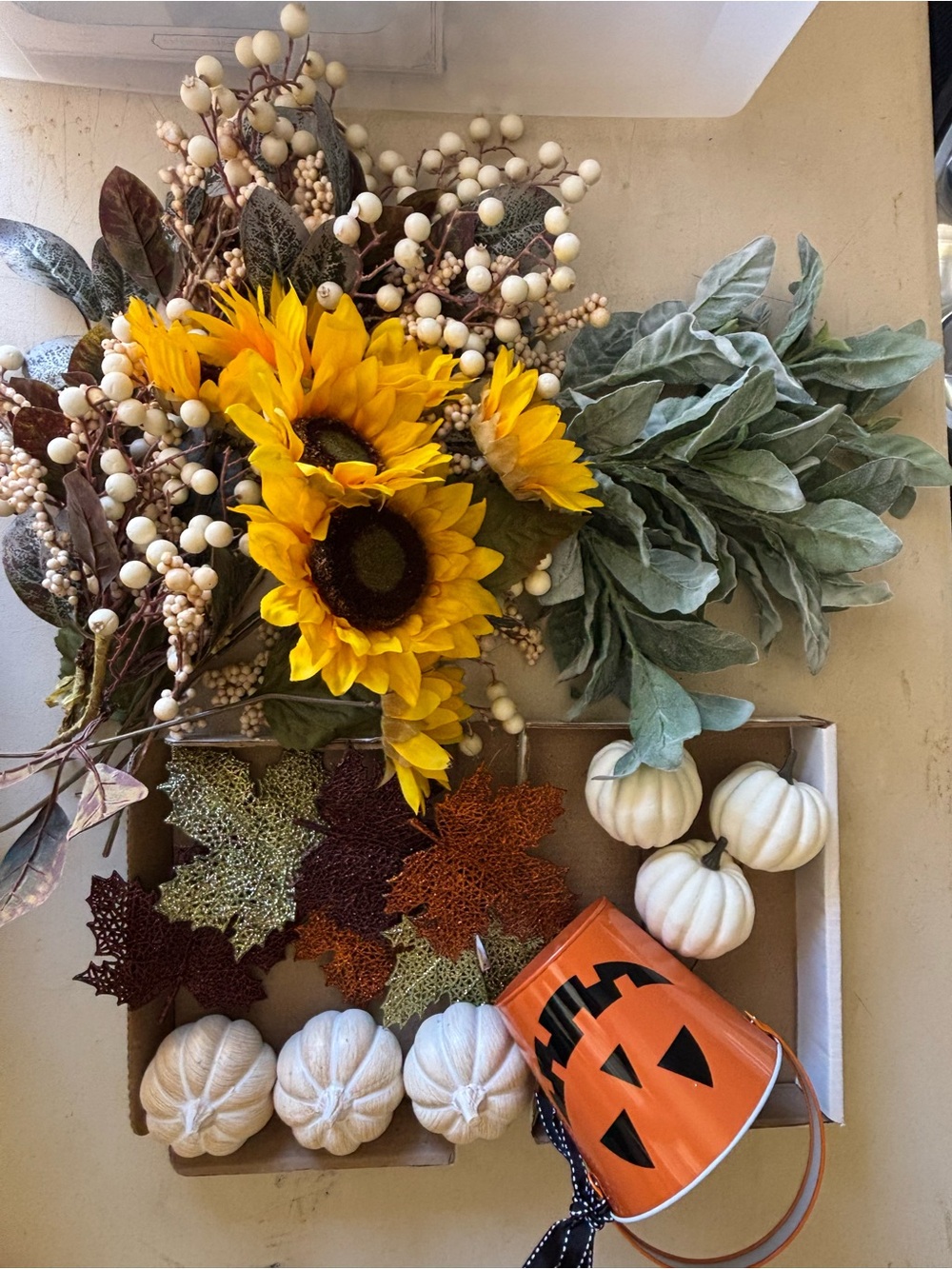 Huge Autumn Bundle 32 pieces